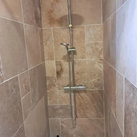 Proximite Lille 4 Personnes Jardin شقة Templemars